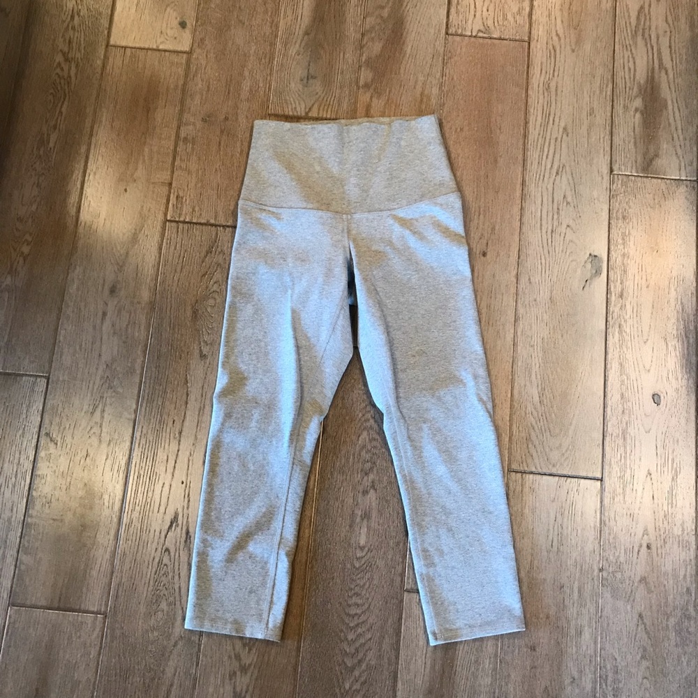 lululemon cotton wunder under crop; size 4